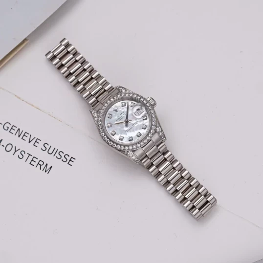 Rolex Oyster Perpetual Lady-Datejust 179159 MOP Dial