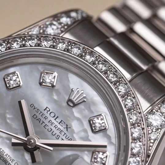 Rolex Oyster Perpetual Lady-Datejust 179159 MOP Dial