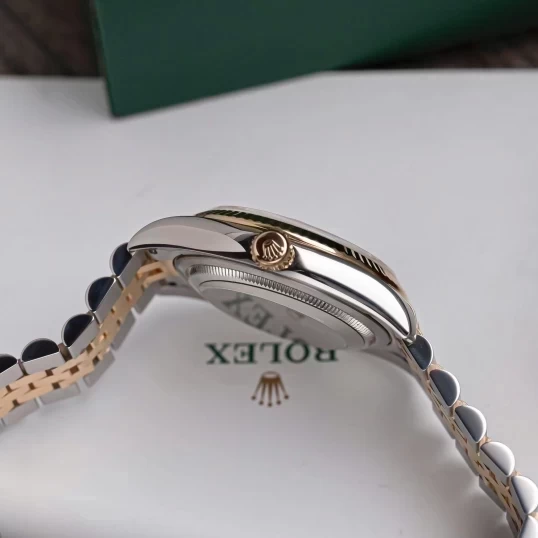 Rolex Oyster Perpetual Datejust 36mm 116233 Mặt số vi tính trắng