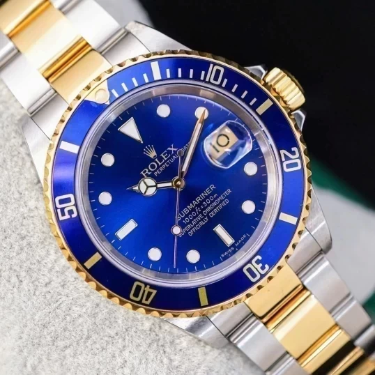 Rolex Oyster Perpetual Submariner Date 40mm 16613 Blue Dial