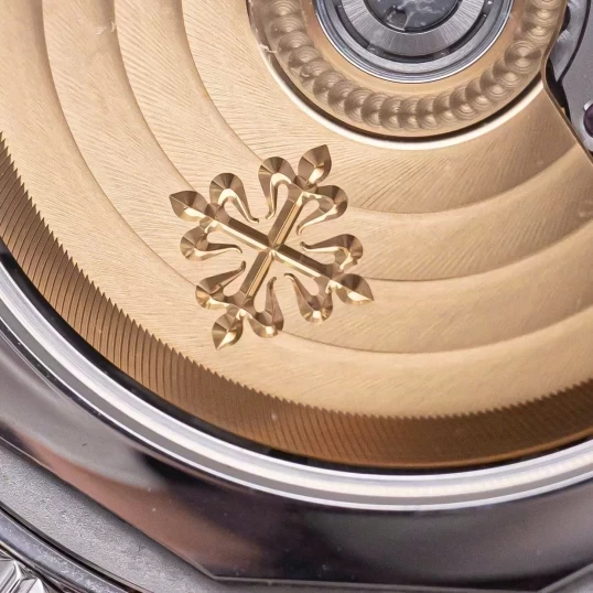 Patek Philippe Complications 5960/01G-001 Annual Calendar Chronograph – White Gold