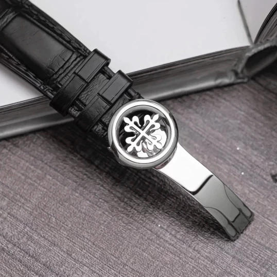 Patek Philippe Complications 5960/01G-001 Annual Calendar Chronograph – White Gold