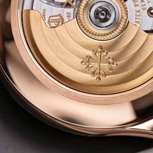 Patek Philippe Complications 5905R-001