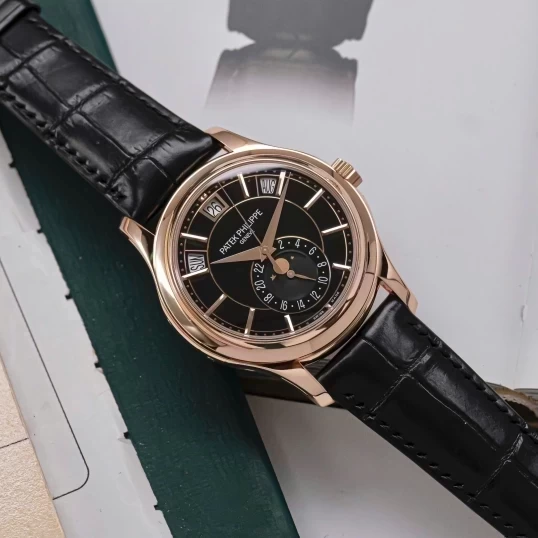 Patek Philippe Complications Annual Calender 5205R-010 Black Dial (Fullbox 2016)
