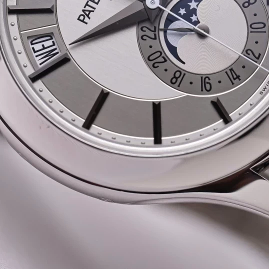Patek Philippe Complications Annual Calendar 40mm 5205G-001 Fullbox 2013