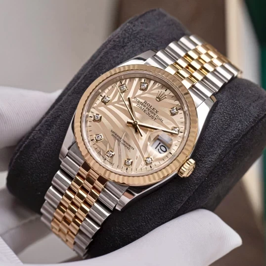 Rolex Oyster Perpetual Datejust 36mm Ref. 126233  Champagne Palm Motif Dial