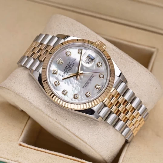 Rolex Oyster Perpetual Datejust 36 126233 White MOP Dial