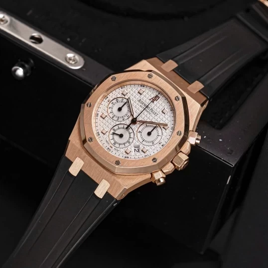 Audemars Piguet Royal Oak Chronograph 39mm 26022OR.OO.D088CR.01