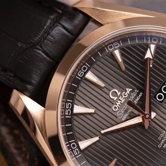 Omega Seamaster Aqua Terra 150M Co-Axial GMT 43mm 18K Red Gold – 231.53.43.22.06.003