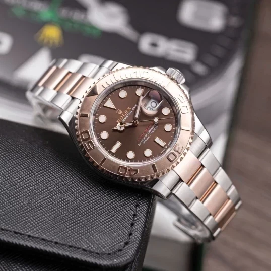 Rolex Oyster Perpetual Yacht-Master 40mm 126621 Chocolate Dial