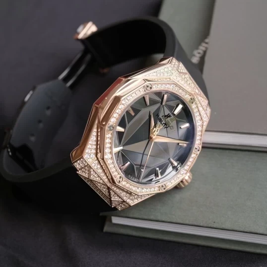 Hublot Classic Fusion Orlinski King Gold Pavé 40mm 550.OS.1800.RX.1604.ORL19