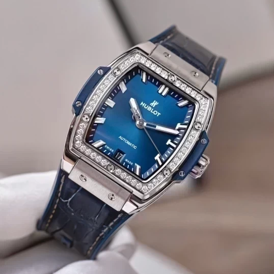 Hublot Spirit of Big Bang 39mm Titanium Blue Diamond Bezel – Ref. 665.NX.7170.LR.1204