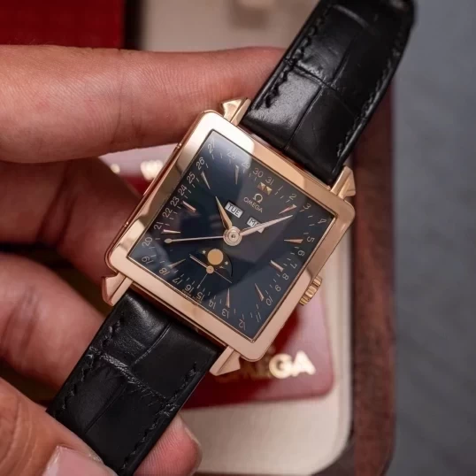 Omega Museum Collection Cosmic 1951 Ref. 5701.80.03