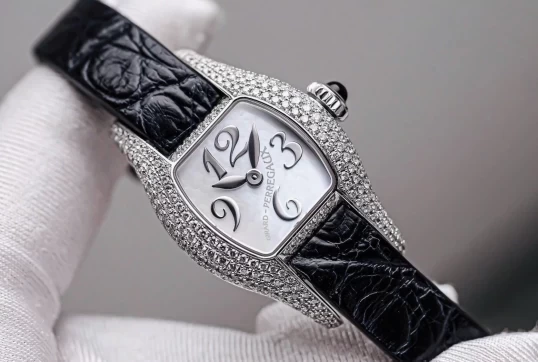 Girard Perregaux Richeville Bonzai 2 in White Gold with Diamond Bezel – Ref. 26620.D53P721.JK6A