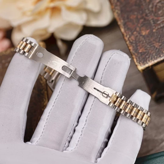Rolex Lady-Datejust 26mm 69179 Tridor President – Mặt Vi Tính Vàng, Cọc Số Kim Cương