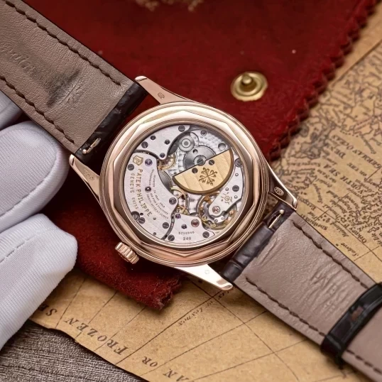 Patek Philippe Calatrava 37mm 6000R-001 date 2014