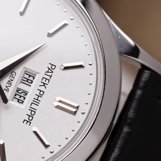 Patek Philippe Complications Annual Calendar Moonphase 5396G-011