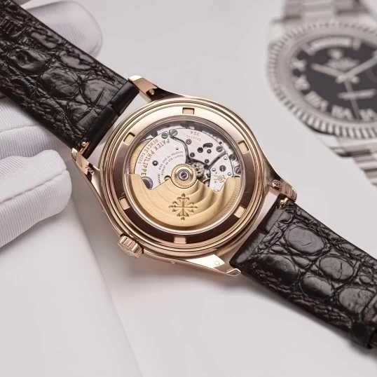 Patek Philippe Complications Annual Calendar Moonphase 5146R-001 – 39mm Rose Gold