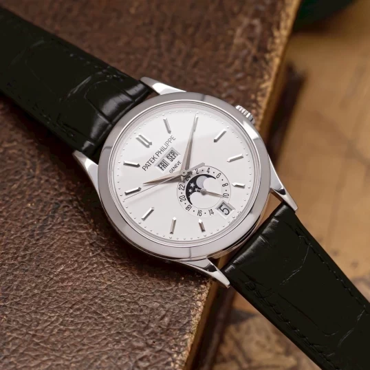 Patek Philippe Complications Annual Calendar Moonphase 5396G-011 – White Gold, 38.5mm
