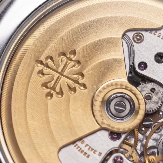 Patek Philippe Complications Annual Calendar Moonphase 5396G-011 – White Gold, 38.5mm