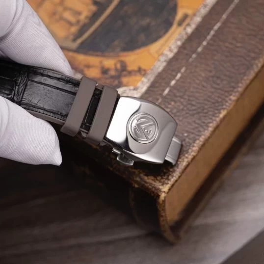 Franck Muller Vanguard V45 Steel – Custom Diamonds