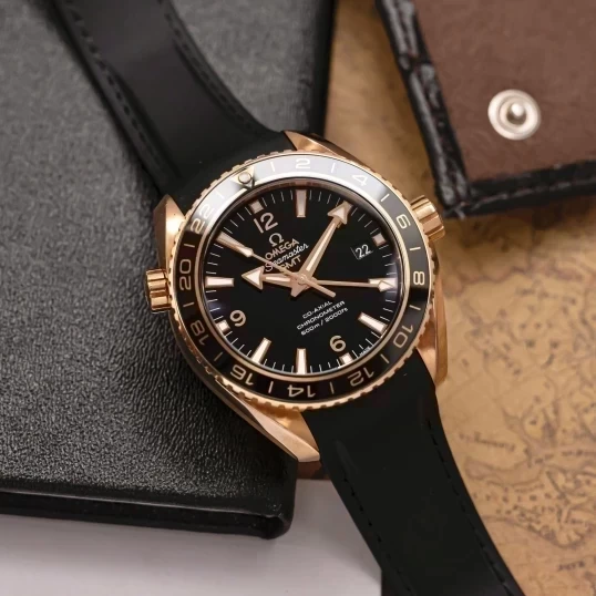 Omega Seamaster Planet Ocean 600M Co-Axial GMT 44mm 18K Sedna™ Gold Black Dial