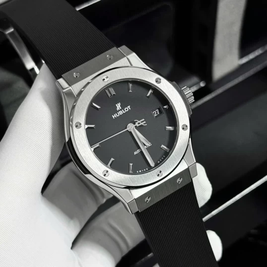 Hublot Classic Fusion 42mm Black Dial Ref. 542.NX.1171.RX New 2025