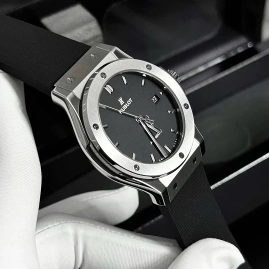 Hublot Classic Fusion 42mm Black Dial Ref. 542.NX.1171.RX New 2025