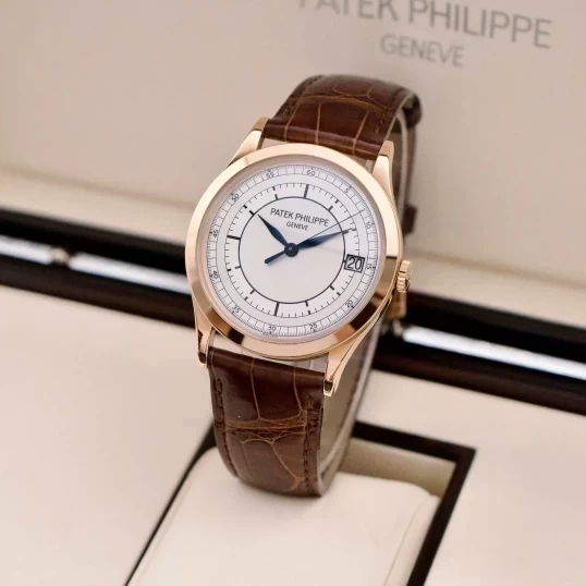 Patek Philippe Calatrava 5296R-001 Rose Gold – Sector Dial