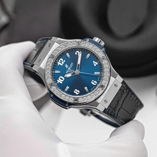 Hublot Big Bang Blue Dial Diamonds 38mm – Ref. 361.SX.7170.LR.1204