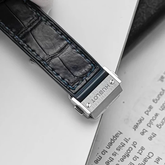 Hublot Big Bang Blue Dial Diamonds 38mm – Ref. 361.SX.7170.LR.1204