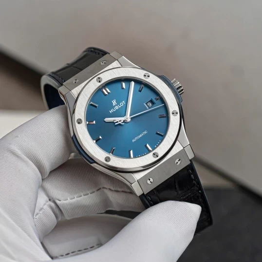 Hublot Classic Fusion Titanium 42mm Ref. 542.NX.7170.LR – Blue Dial