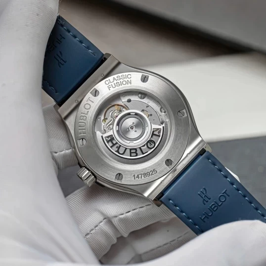 Hublot Classic Fusion Titanium Blue 42mm – Ref. 542.NX.7170.LR