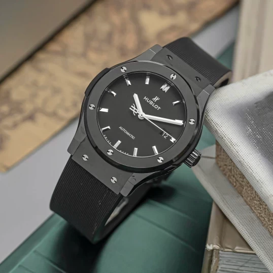 Hublot Classic Fusion Black Magic 42mm Ref. 542.CM.1171.RX