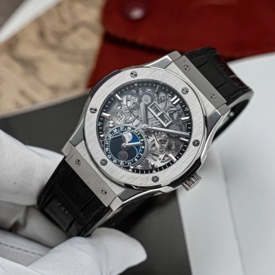 Hublot Classic Fusion Aerofusion Moonphase Titanium 45mm Ref. 517.NX.0170.LR