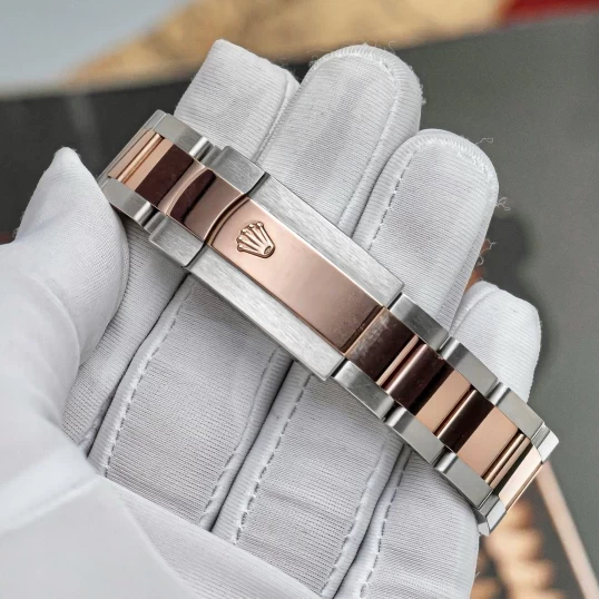 Rolex Oyster Perpetual Datejust 41mm Ref. 126301 Mặt số hoạ tiết gạch ( Brick Pattern Dial )