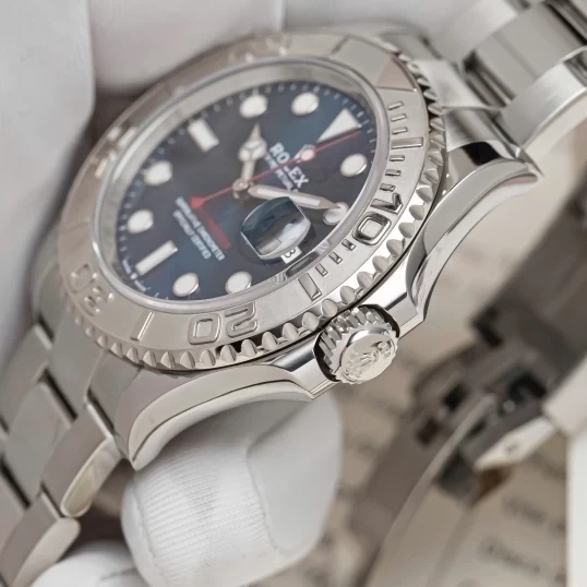 Rolex Oyster Perpetual Yacht-Master 40mm Oystersteel & Platinum Ref. 126622 Blue Dial