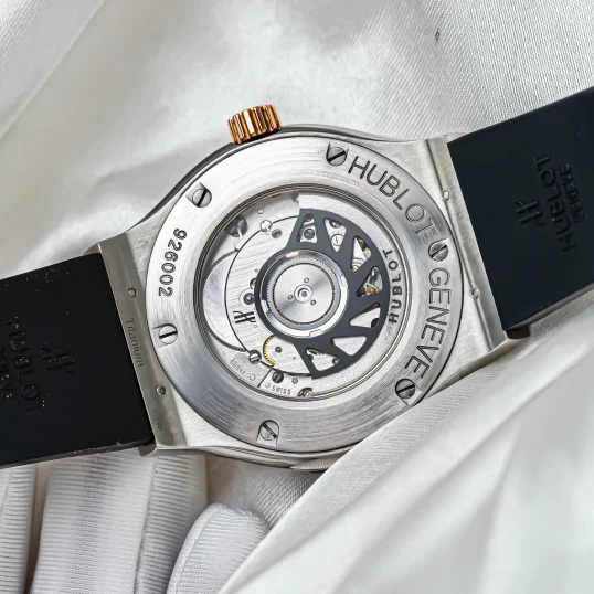 Hublot Classic Fusion Titanium Mix Gold 42mm – Ref. 542.NO.1180.RX
