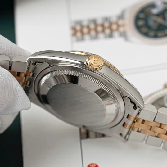 Rolex Oyster Perpetual Datejust 36mm Ref. 16233 – MOP White Dial