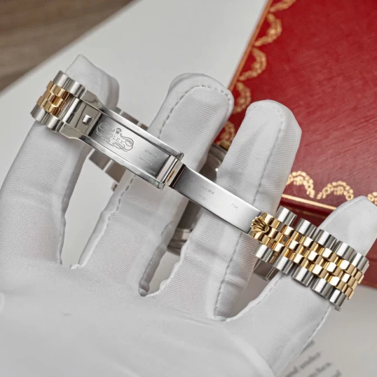 Rolex Oyster Perpetual Datejust 36mm – Ref. 116233 Champagne Dial (Vành Kim Cương Độ)