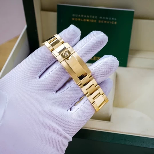 Rolex Oyster Perpetual Cosmograph Daytona 40mm Ref. 116508 Yellow Gold