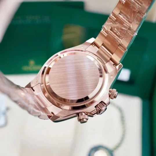 Rolex Oyster Perpetual Cosmograph Daytona 40mm Ref. 126505-0001– Everose Gold