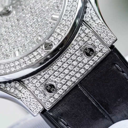 Hublot Classic Fusion Titanium 42mm Custom Full Diamonds Pave Ref. 542.NX.8970.LR