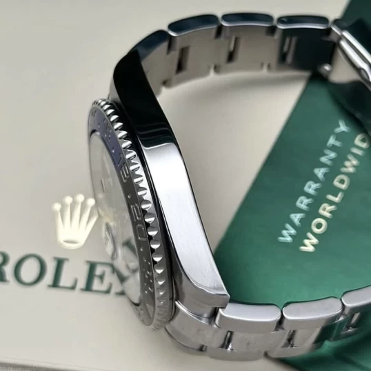 Rolex Oyster Perpetual GMT-Master II 40mm Ref. 116710BLNR “Batman”