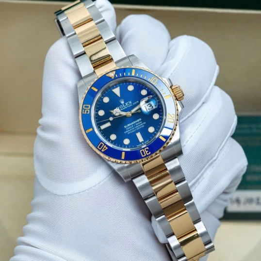 Rolex Oyster Perpetual Submariner Date 41mm Ref. 126613LB “Bluesy”
