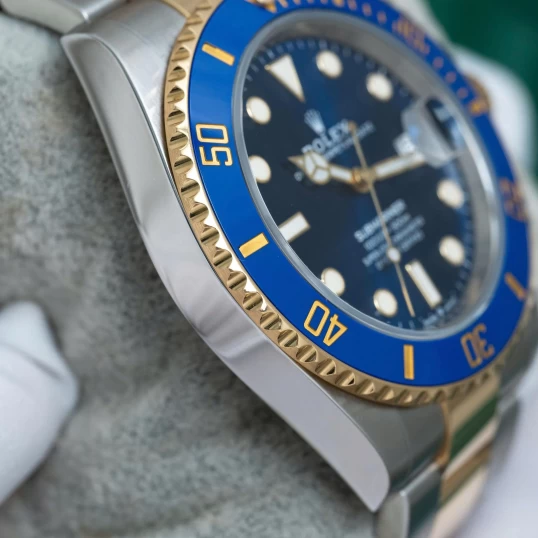 Rolex Oyster Perpetual Submariner Date 41mm Ref. 126613LB “Bluesy”