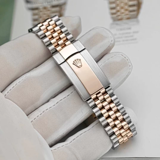 Rolex Oyster Perpetual Datejust 41 Ref. 126331 - Chocolate Diamond Dial