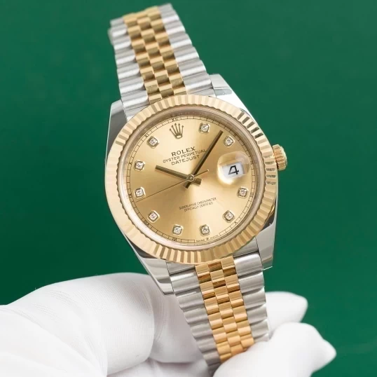 Rolex Oyster Perpetual Datejust 41 Ref. 126333 – Champagne Dial Diamond