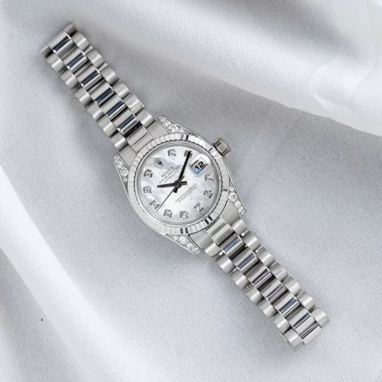 Rolex Lady-Datejust 26mm Ref. 179239 – MOP Diamond Dial