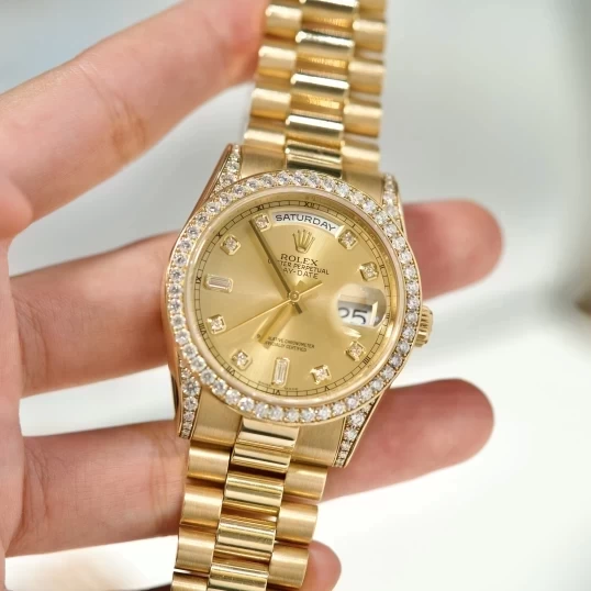 Rolex Oyster Perpetual Day-Date 36mm Ref.118338 – Champagne Dial Diamond